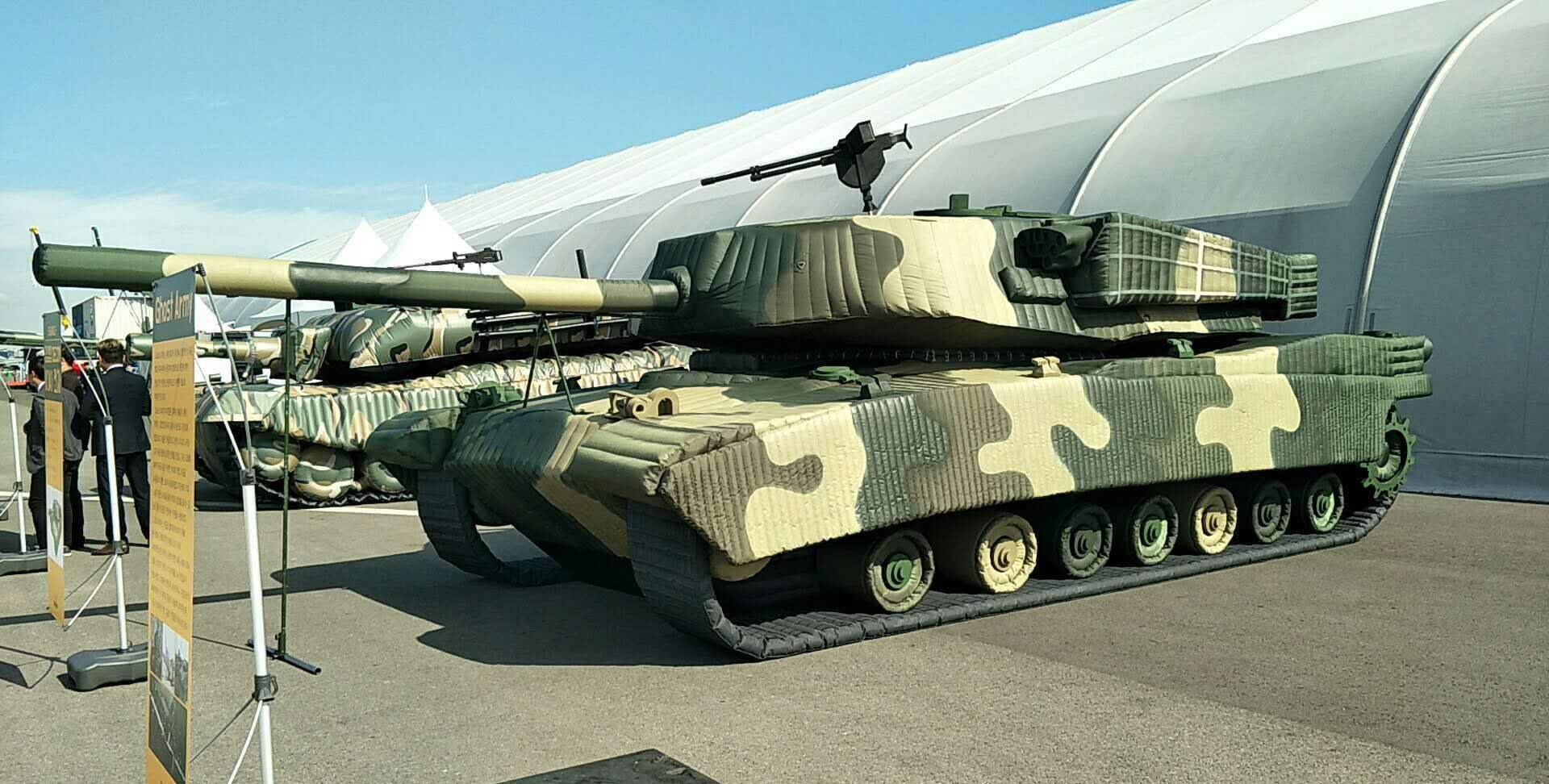 乌当军事充气坦克